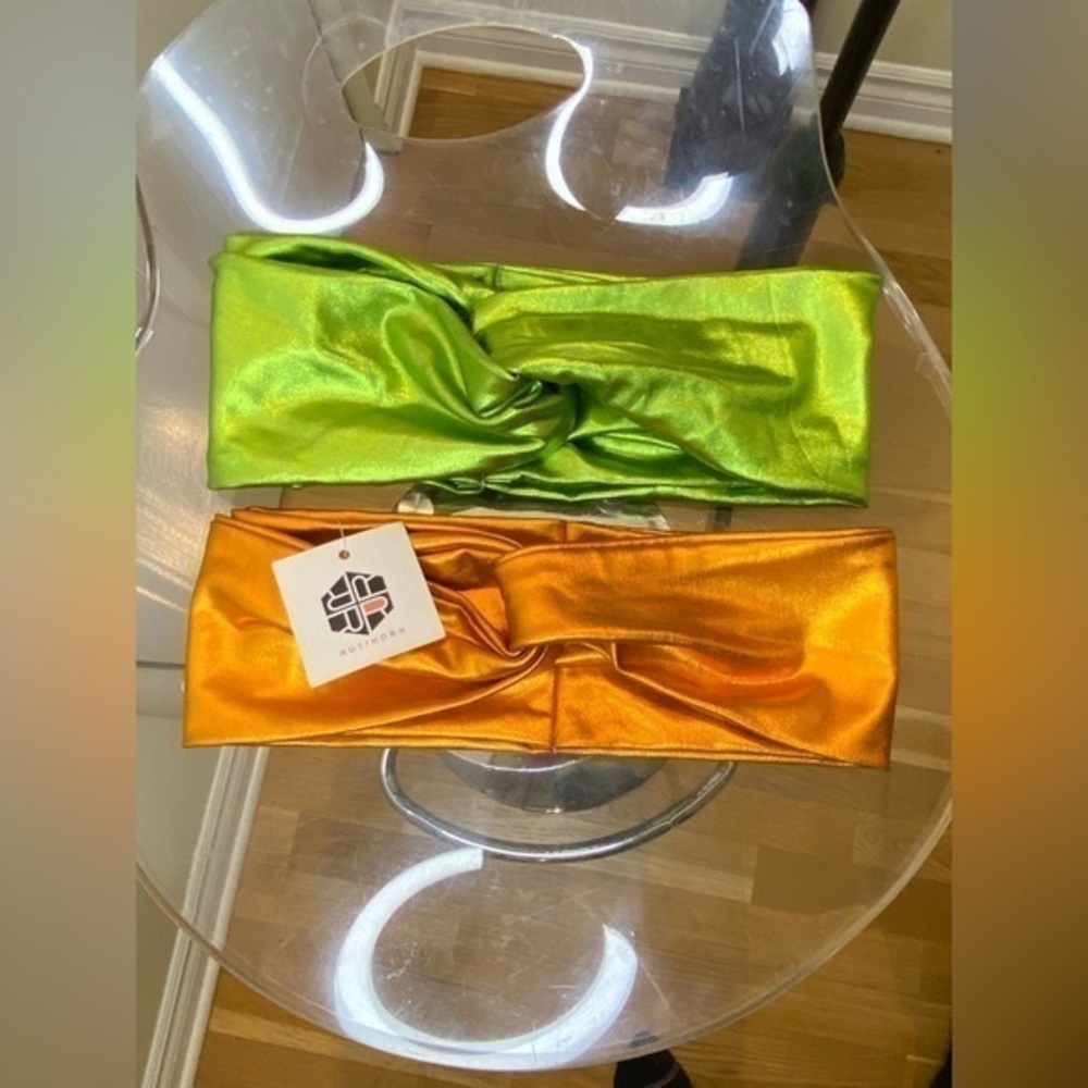 🆕Ruti Horn hairturban/ metallic colors electric  green & rust 💚🧡
